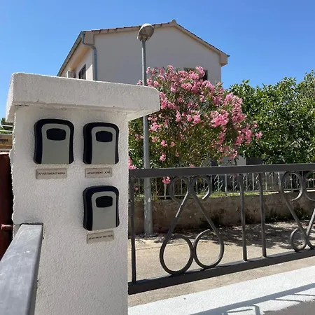 Mira