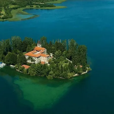 Апартаменты Mira Жаборич