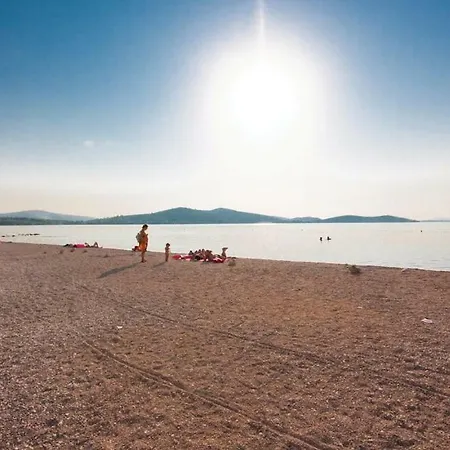 Mira * Жаборич