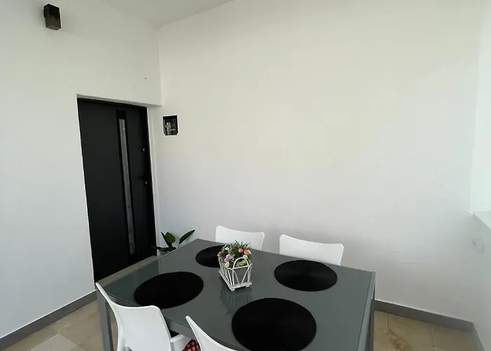 Apartman Mira Zaboric